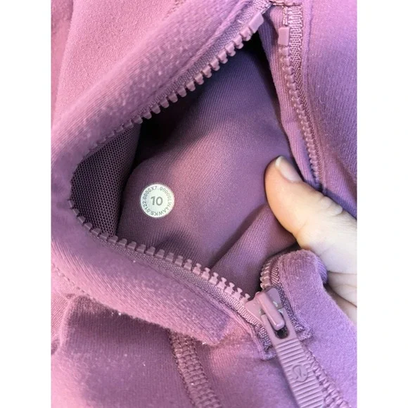 Lululemon Define Jacket Full Zip Sz 10 Light Purple Athletic Has Wash Wear - Picture 4 of 9